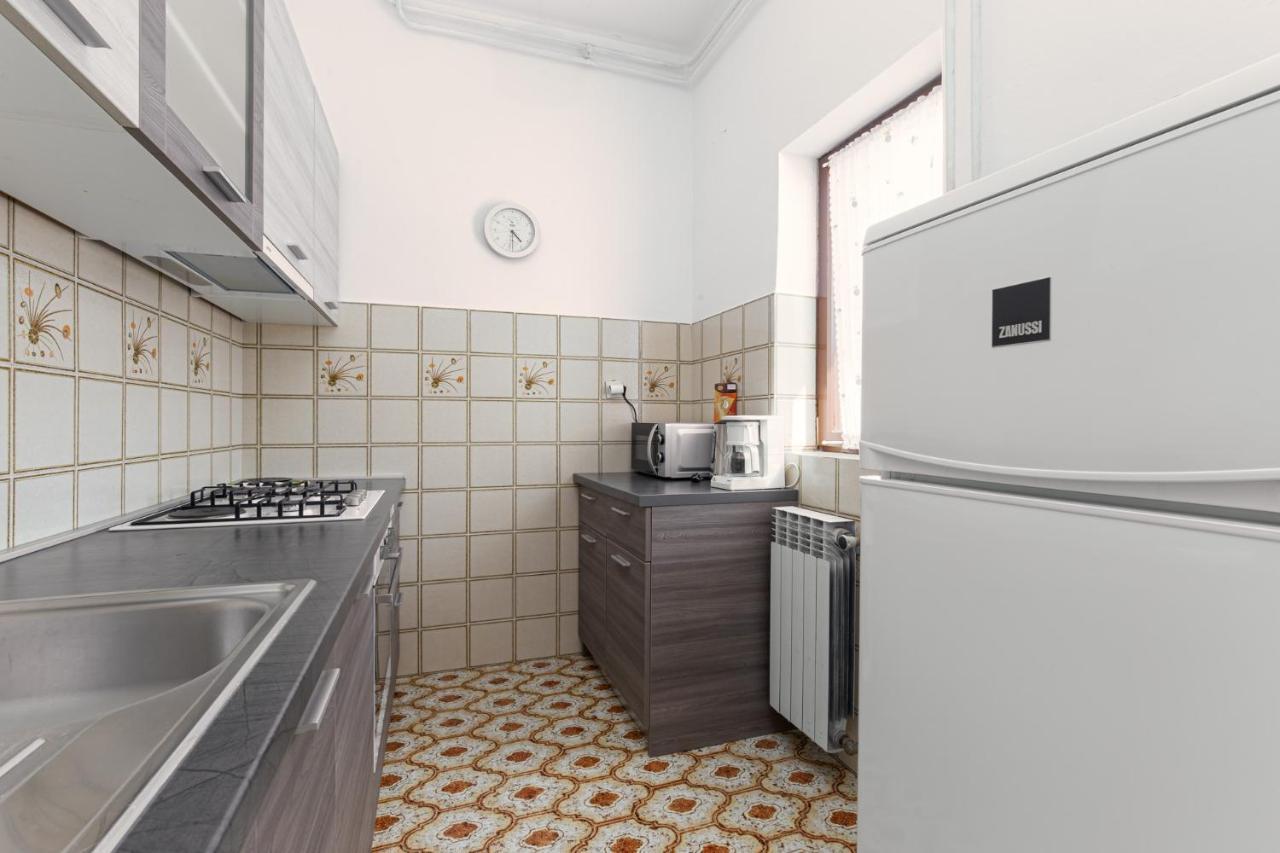 Silva Apartment Porec Exterior photo