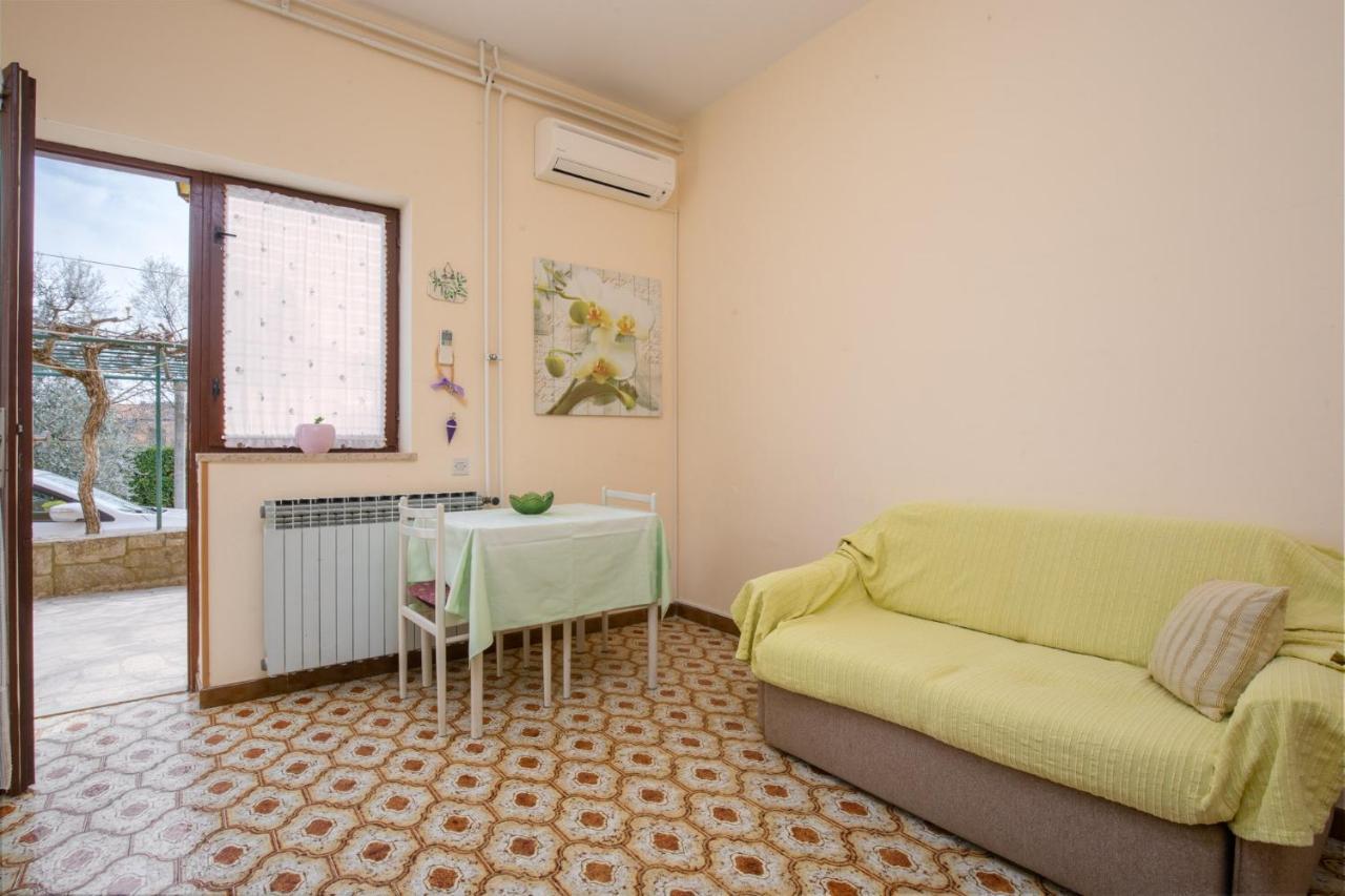 Silva Apartment Porec Exterior photo