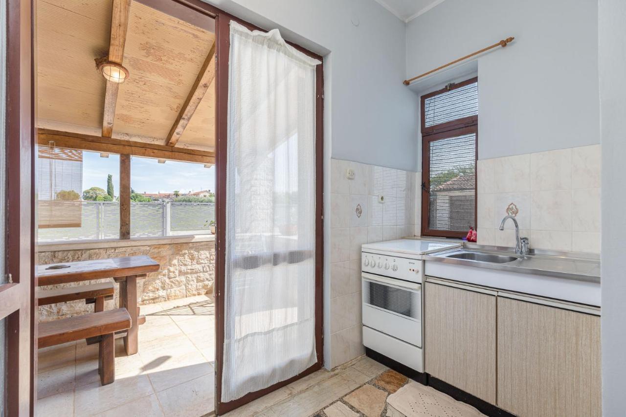 Silva Apartment Porec Exterior photo