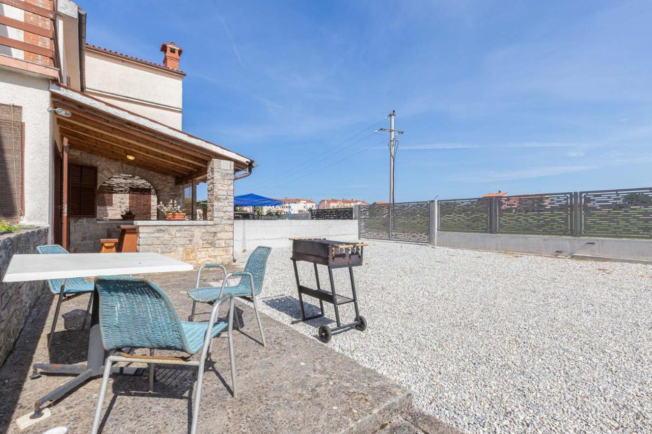 Silva Apartment Porec Exterior photo